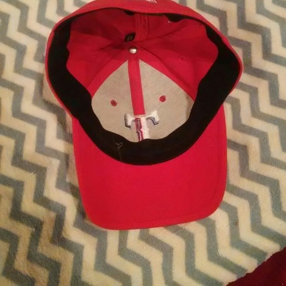 Texas Rangers cap - Picture 3 of 3